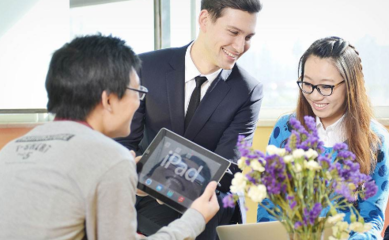 商務(wù)英語 專業(yè)場(chǎng)景下的產(chǎn)品信息與服務(wù)對(duì)話